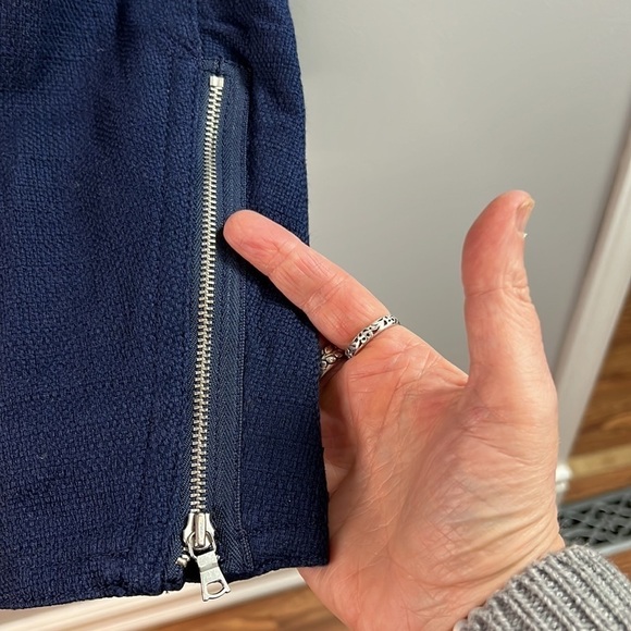 WOMEN’S Gap Navy Moto Jacket Textured Tweed Size Medium - Picture 4 of 12